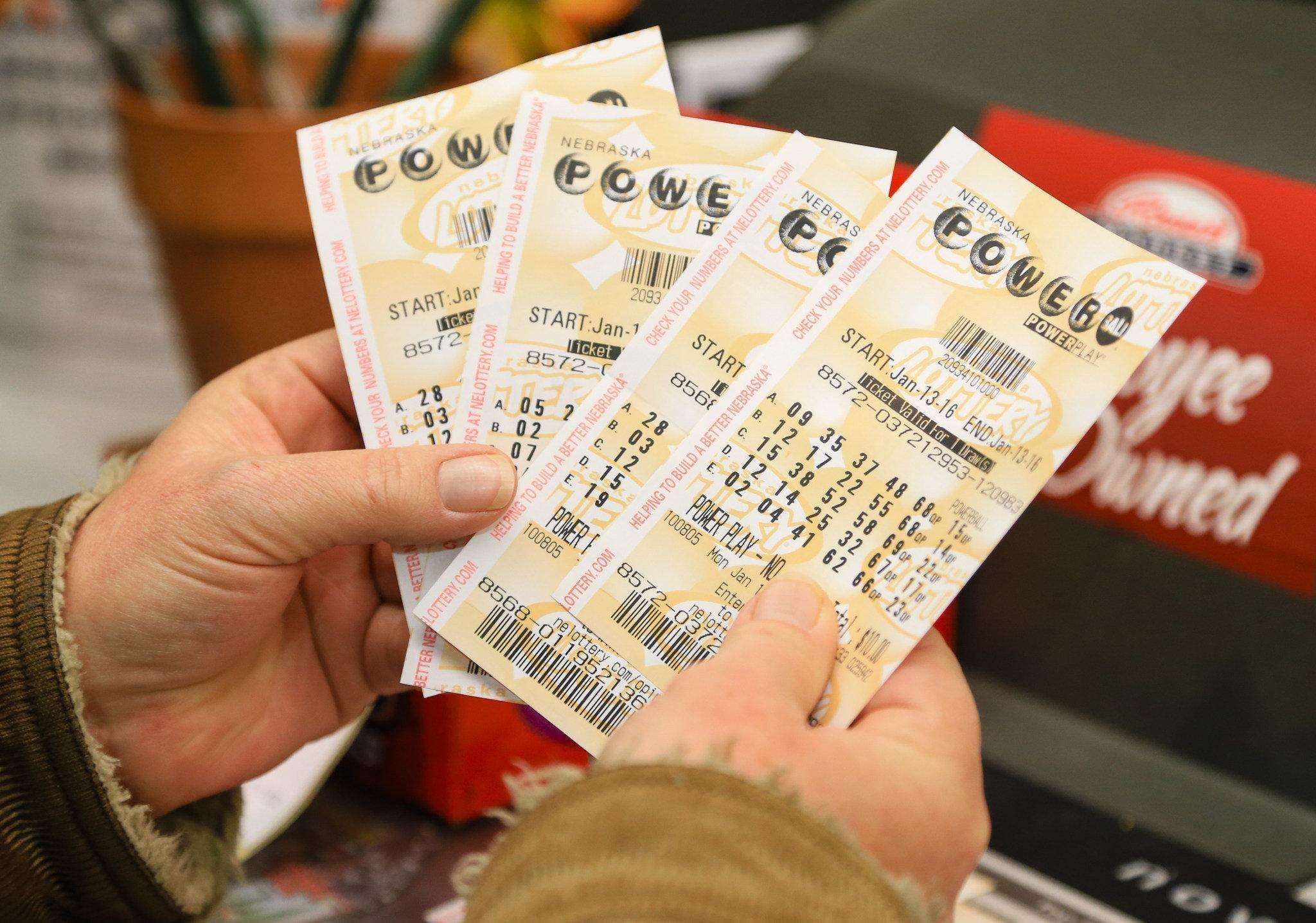 7777788888王中王开奖记录2021年,揭秘王中王开奖记录，探寻数字背后的故事